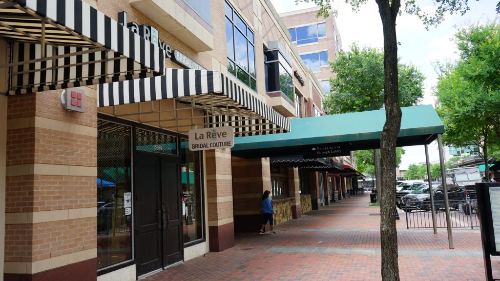 15999 City Walk | Office over retail in Sugar Land Town Square